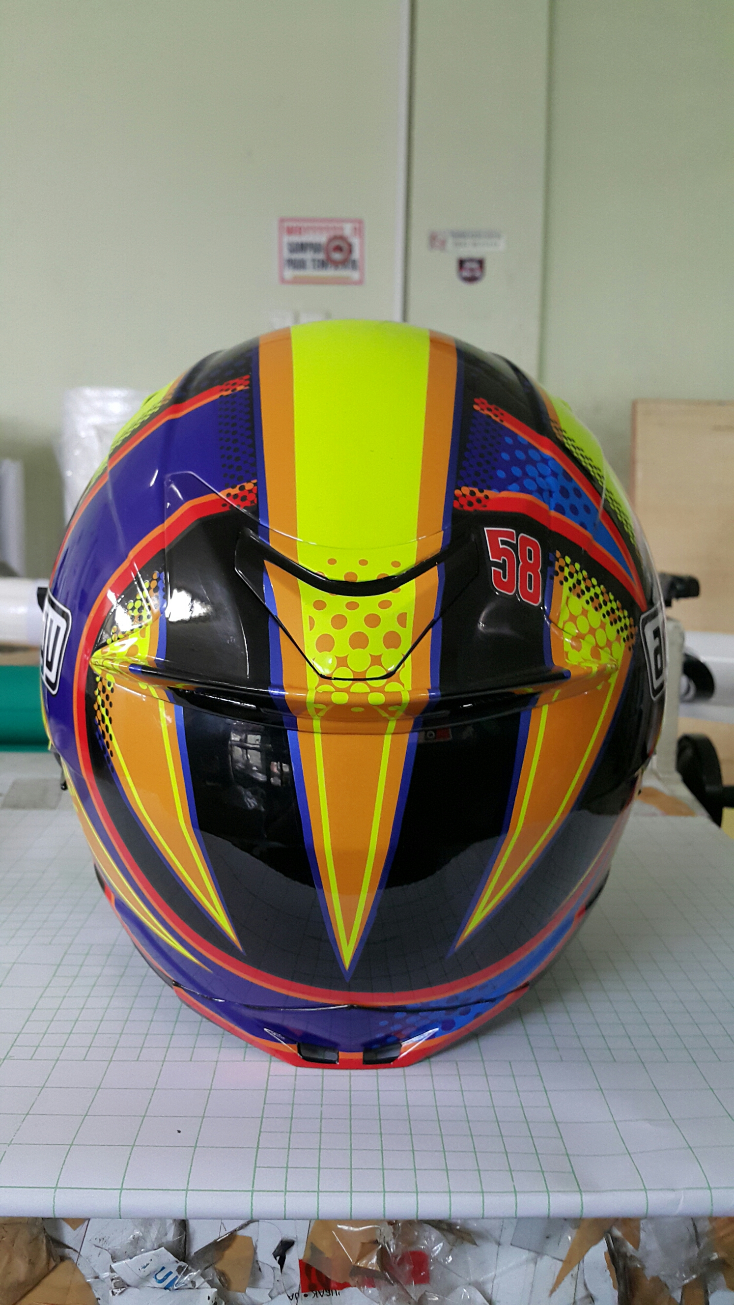 Custom Helmet CUSTOM HELMET FOR YOUR SAFETY STYLE